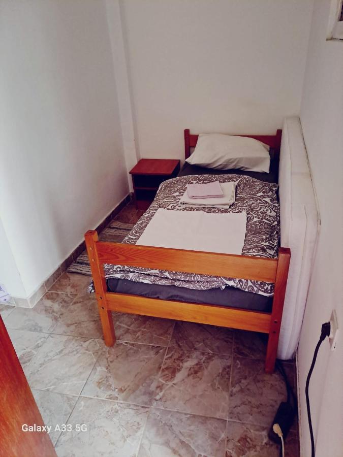 Buffet M Apartments And Rooms オブロヴァツ エクステリア 写真